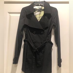 VERTIGO BLACK TRENCH COAT NWOT Size -XS. Great Coat